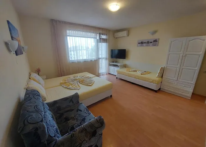 Primorski Briz בית הארחה 2*